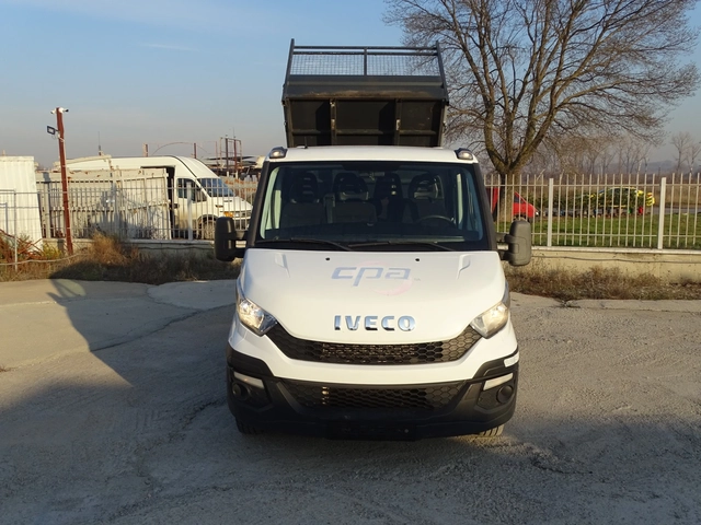 Iveco 35c13 КАТ. * Б* 7-места * КЛИМАТИК* - автомобили, коли, обяви за нови и употребявани 1