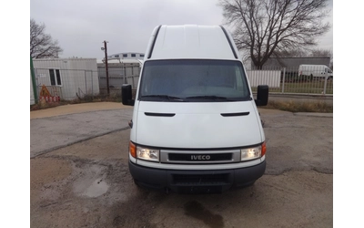 Iveco 35c13 35C13  КАТ. * Б* - автомобили, коли, обяви за нови и употребявани 1