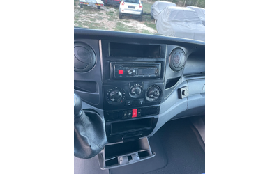 Iveco 35c15 3.0TDI-150 KLIMA-ITALIA - автомобили, коли, обяви за нови и употребявани 8