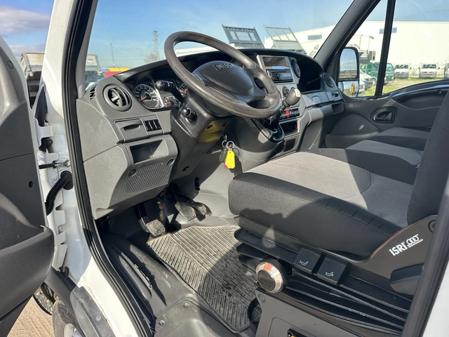 Iveco 35c15 Самосвал задно разтоварване - автомобили, коли, обяви за нови и употребявани 10