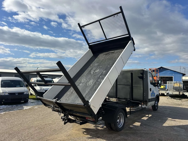 Iveco 35c15 Самосвал задно разтоварване - автомобили, коли, обяви за нови и употребявани 2