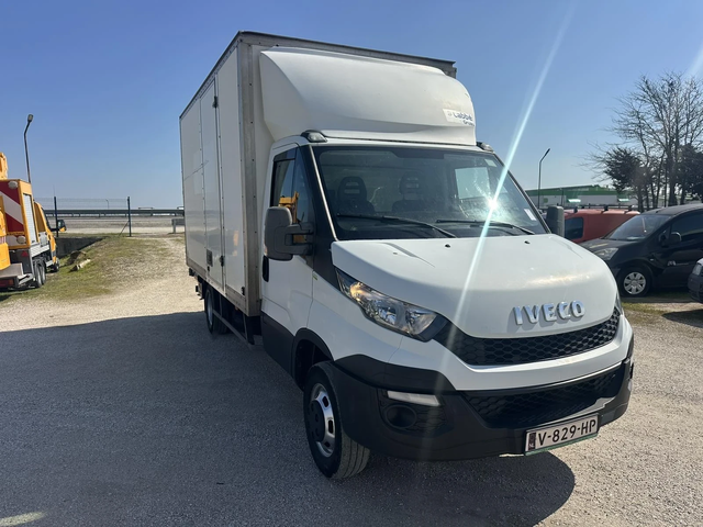 Iveco 35c15 - автомобили, коли, обяви за нови и употребявани 1