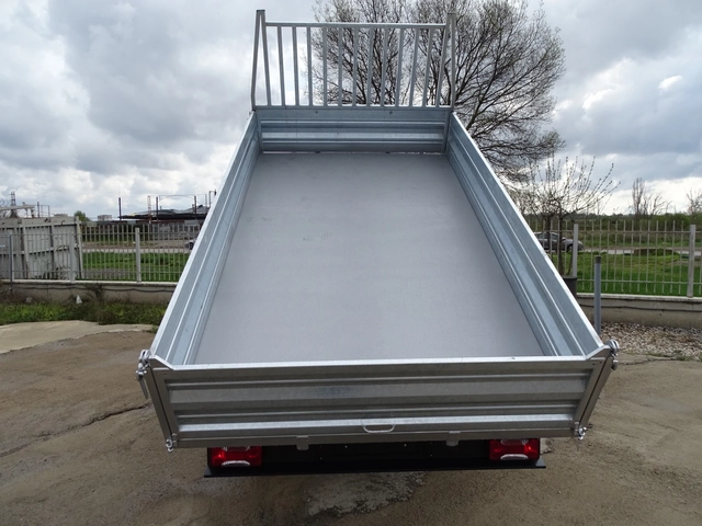 Iveco 35c15 3.0HPI  КАТ. * Б*  ВНОС ОТ ШВЕЙЦАРИЯ - автомобили, коли, обяви за нови и употребявани 4