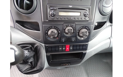 Iveco 35c15 * * КЛИМАТИК* * Каросерия -5.50 м - автомобили, коли, обяви за нови и употребявани 12
