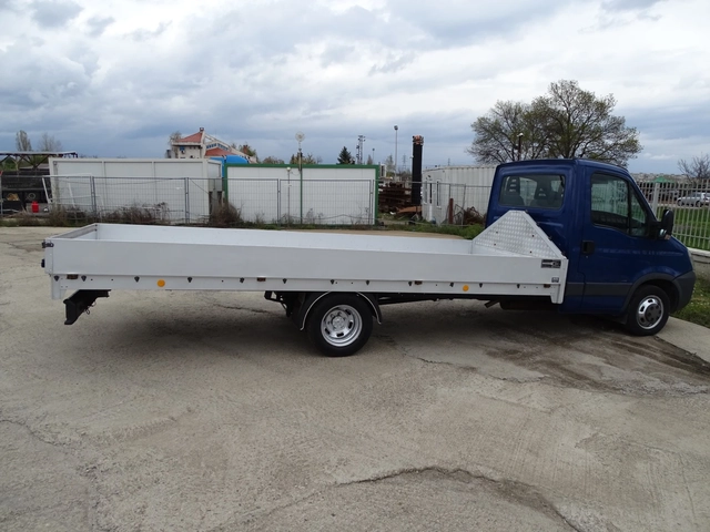 Iveco 35c15 * * КЛИМАТИК* * Каросерия -5.50 м - автомобили, коли, обяви за нови и употребявани 7