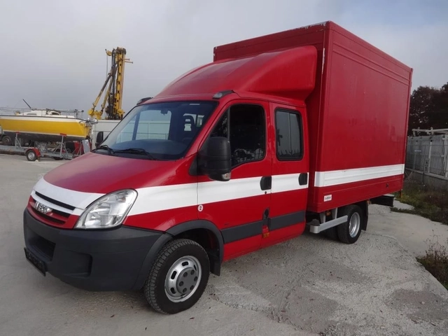 Iveco 35c15 3.0HPI  КАТ. * Б* 7-места - автомобили, коли, обяви за нови и употребявани 2