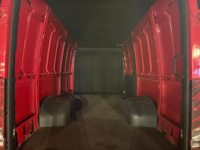 Iveco 35c15 3.0HPI  КАТ. * Б*  * * * ШЕРКОМ * * * - автомобили, коли, обяви за нови и употребявани 7