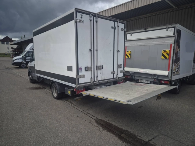 Iveco 35c15 * * * ХЛАДИЛЕН -30  С БОРД * * * - автомобили, коли, обяви за нови и употребявани 1