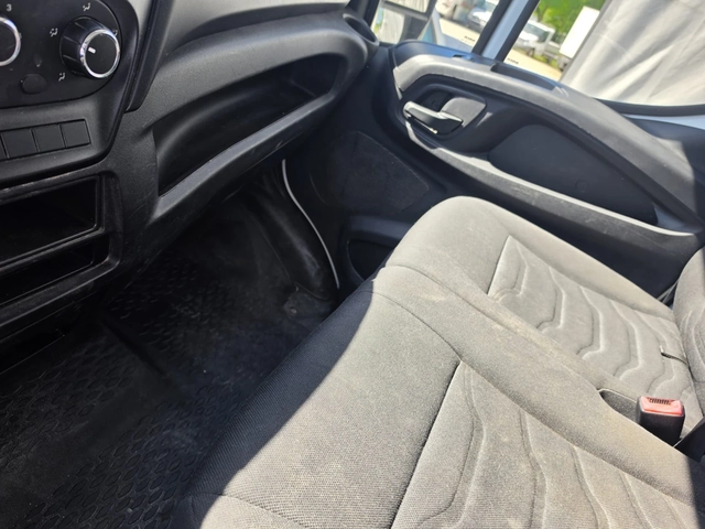 Iveco 35c15 3.0HPI  КАТ. * Б* - автомобили, коли, обяви за нови и употребявани 3
