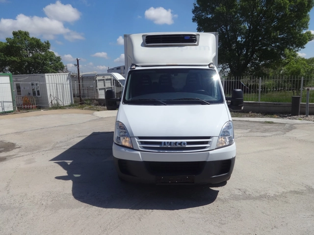 Iveco 35c15 3.0HPI  КАТ. * Б* ХЛАДИЛЕН - автомобили, коли, обяви за нови и употребявани 1