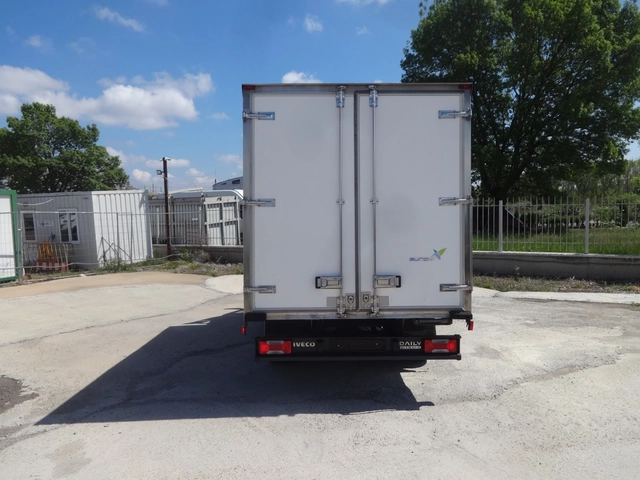 Iveco 35c15 3.0HPI  КАТ. * Б* ХЛАДИЛЕН - автомобили, коли, обяви за нови и употребявани 4