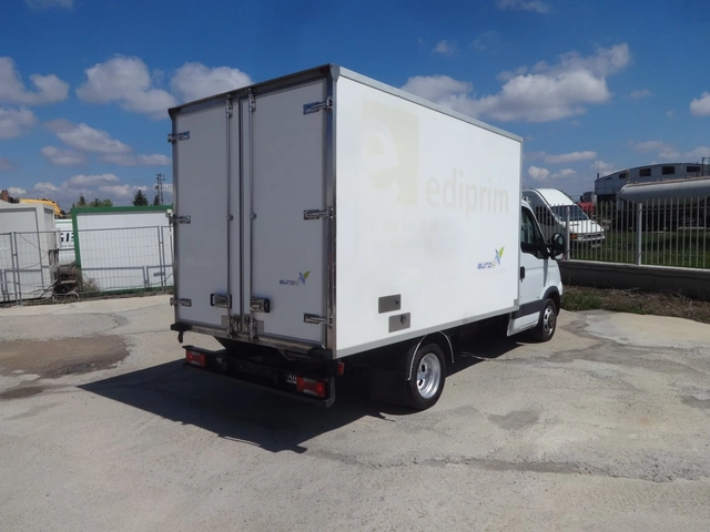 Iveco 35c15 3.0HPI  КАТ. * Б* ХЛАДИЛЕН - автомобили, коли, обяви за нови и употребявани 5