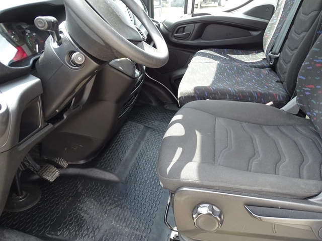 Iveco 35c17 * КЛИМАТРОНИК* Д-4.10м  ТРИСТРАНЕН САМОСВАЛ * - автомобили, коли, обяви за нови и употребявани 13