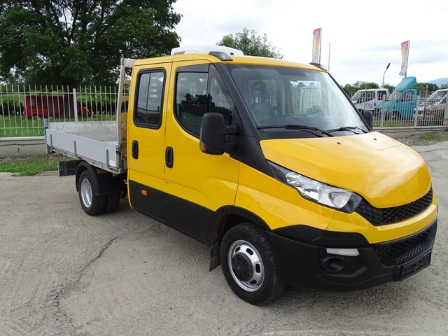 Iveco 35c17 3.0HPI * 7-места* ГОРЕН КЛИМАТИК НА КАБИНАТА - автомобили, коли, обяви за нови и употребявани 6