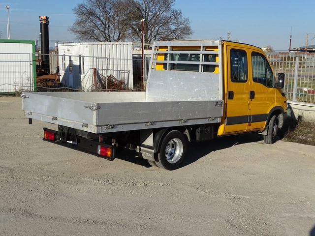Iveco 35c17 3.0HPI  КАТ. * Б* 7-места * ВНОС ОТ ШВЕЙЦАРИЯ * * - автомобили, коли, обяви за нови и употребявани 5