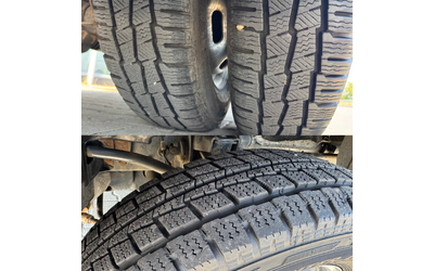 Iveco 35c18 СПЕЦИАЛЕН#КЛИМАТИК#ВЪЗГЛАВНИЦИ#ДВОЙНА ГУМА - автомобили, коли, обяви за нови и употребявани 12