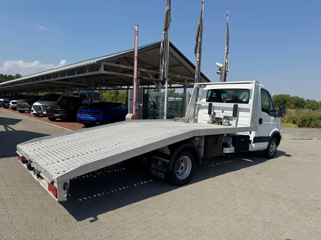 Iveco 35c18 СПЕЦИАЛЕН#КЛИМАТИК#ВЪЗГЛАВНИЦИ#ДВОЙНА ГУМА - автомобили, коли, обяви за нови и употребявани 6