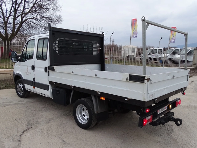Iveco 35c18 3.0HPI  КАТ. * Б* 7-места * * ШЕРКОМ * 166 833 км - автомобили, коли, обяви за нови и употребявани 3