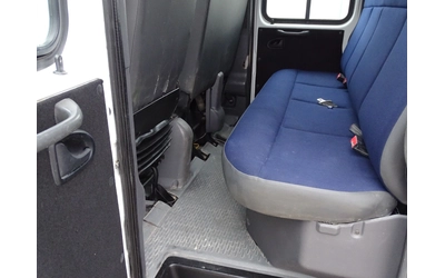Iveco 35c18 3.0HPI  КАТ. * Б* 7-места * * ШЕРКОМ * 166 833 км - автомобили, коли, обяви за нови и употребявани 9