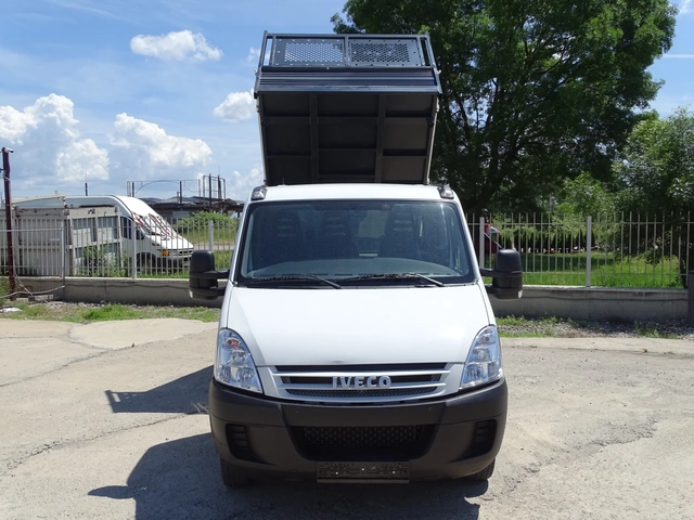 Iveco 35c18 3.0HPI  КАТ. * Б* ТРИСТРАНЕН САМОСВАЛ* * - автомобили, коли, обяви за нови и употребявани 1