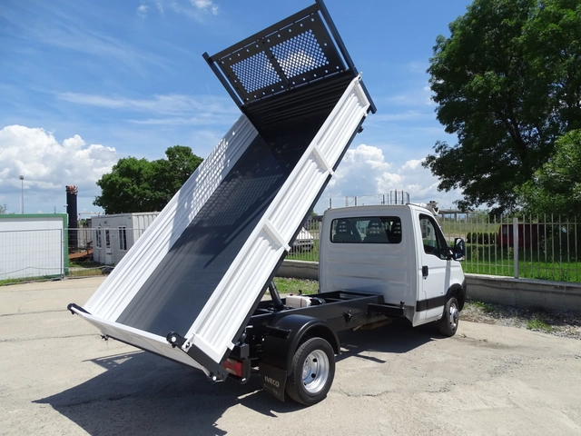 Iveco 35c18 3.0HPI  КАТ. * Б* ТРИСТРАНЕН САМОСВАЛ* * - автомобили, коли, обяви за нови и употребявани 5