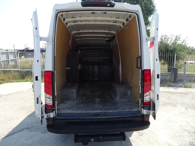 Iveco 35c18 3.0HPI  КАТ. * Б* ШЕРКОМ* * * - автомобили, коли, обяви за нови и употребявани 7