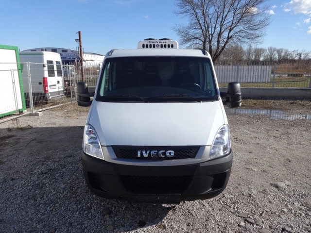 Iveco 35s11 ХЛАДИЛЕН * КЛИМАТИК* - автомобили, коли, обяви за нови и употребявани 2
