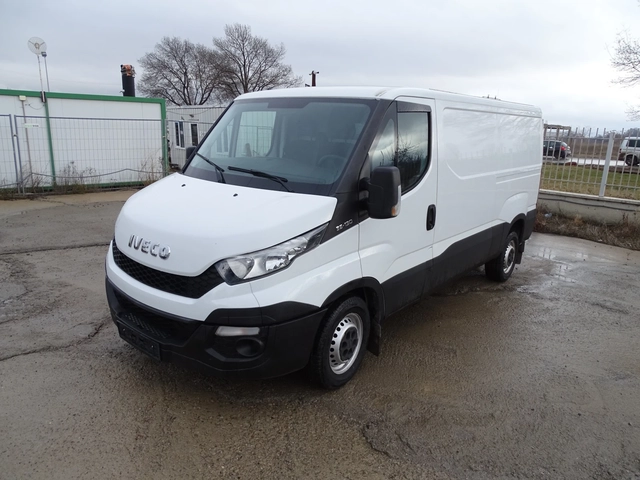 Iveco 35s13 - автомобили, коли, обяви за нови и употребявани 2