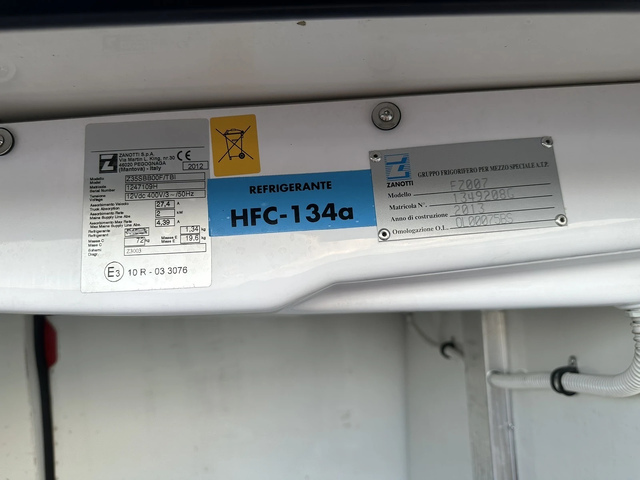 Iveco 35s15 ХЛАДИЛЕН* 3.0 БЕНЗИН/МЕТАН* КЛИМАТРОНИК - автомобили, коли, обяви за нови и употребявани 13