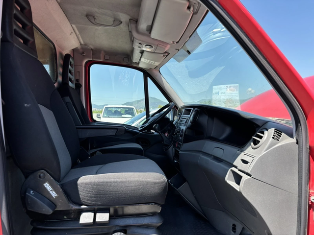 Iveco 35s15 ХЛАДИЛЕН* 3.0 БЕНЗИН/МЕТАН* КЛИМАТРОНИК - автомобили, коли, обяви за нови и употребявани 7