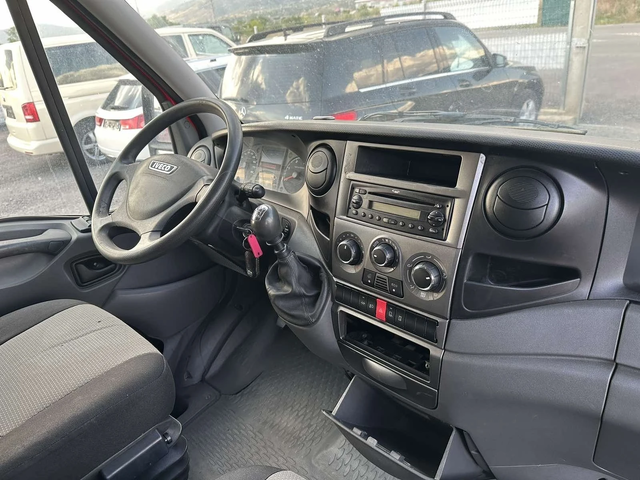 Iveco 35s15 ХЛАДИЛЕН* 3.0 БЕНЗИН/МЕТАН* КЛИМАТРОНИК - автомобили, коли, обяви за нови и употребявани 8