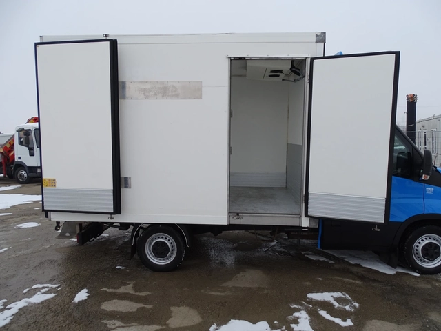 Iveco 35s16 ХЛАДИЛЕН * КЛИМАТИК* - автомобили, коли, обяви за нови и употребявани 10