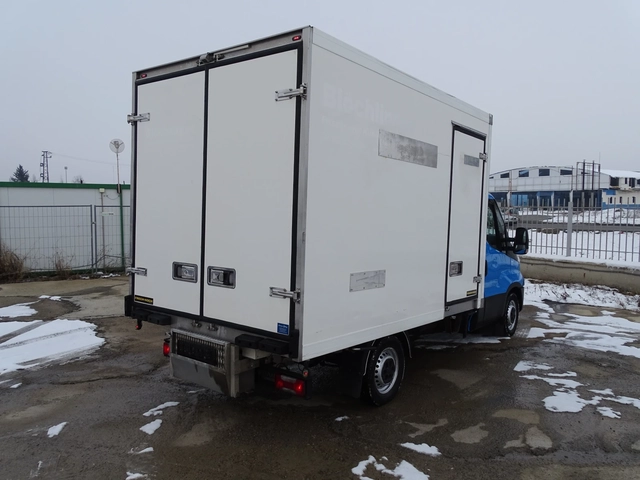Iveco 35s16 ХЛАДИЛЕН * КЛИМАТИК* - автомобили, коли, обяви за нови и употребявани 5