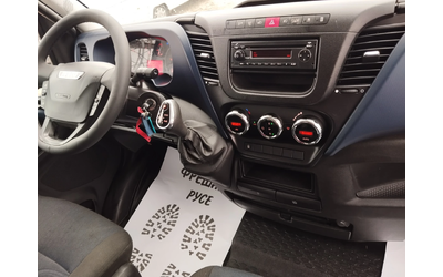 Iveco 35S18 3.0D Камера - автомобили, коли, обяви за нови и употребявани 8