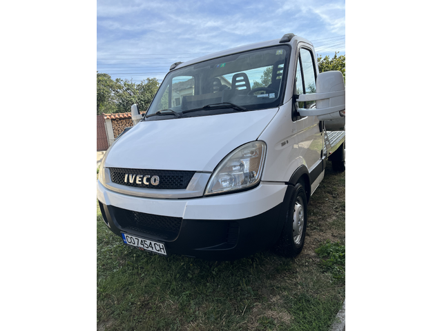 Iveco 35S18 35 S18 - автомобили, коли, обяви за нови и употребявани 0