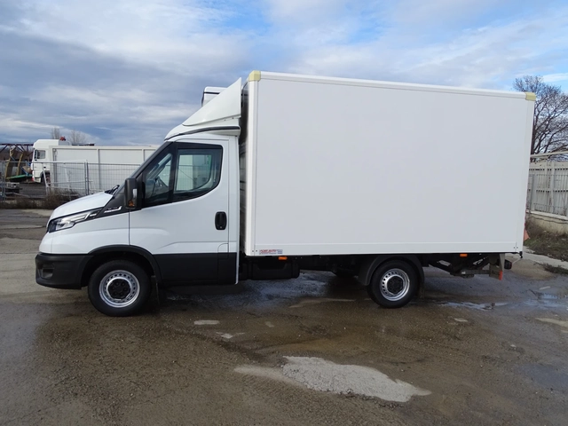 Iveco 35S18 ХЛАДИЛЕН* КЛИМАТРОНИК* НАЛИЧНИ 2 БРОЯ* * ШЕРКОМ - автомобили, коли, обяви за нови и употребявани 6