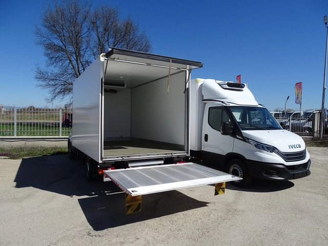 Iveco 35S18 НАЛИЧНИ 2 БРОЯ ХЛАДИЛНИ 2023г./ВНОС ОТ ШВЕЙЦАРИЯ/ - автомобили, коли, обяви за нови и употребявани 4