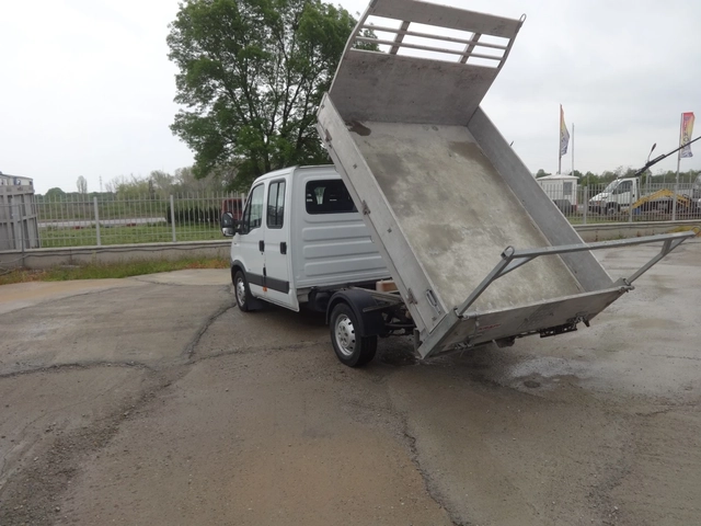 Iveco 35S18 3.0HPI  КАТ. * Б* 7-места - автомобили, коли, обяви за нови и употребявани 11