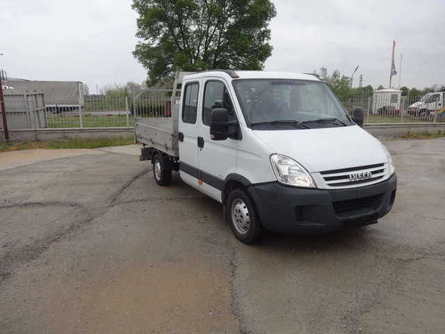 Iveco 35S18 3.0HPI  КАТ. * Б* 7-места - автомобили, коли, обяви за нови и употребявани 2