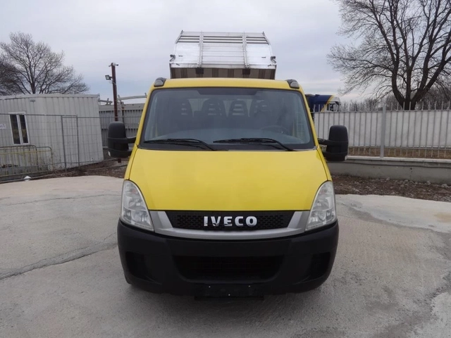 Iveco 35S18 3.0HPI  КАТ. * Б* 7-места - автомобили, коли, обяви за нови и употребявани 1