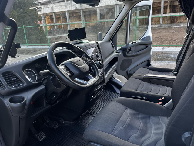 Iveco 35S18 автовоз с лиценз, композиция 3 коли - автомобили, коли, обяви за нови и употребявани 15