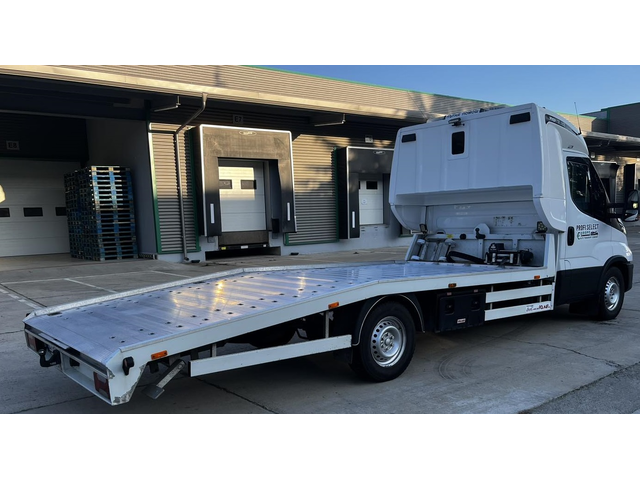 Iveco 35S18 автовоз с лиценз, композиция 3 коли - автомобили, коли, обяви за нови и употребявани 3