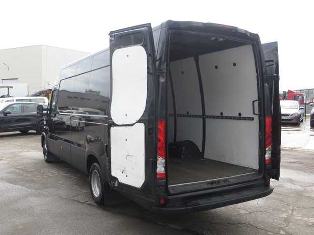 Iveco Daily 35C18 - автомобили, коли, обяви за нови и употребявани 13