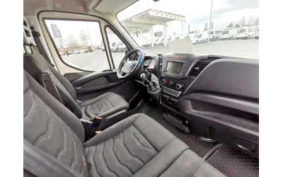 Iveco Daily 3.0 Хладилен Дълга база категория "Б" - автомобили, коли, обяви за нови и употребявани 9