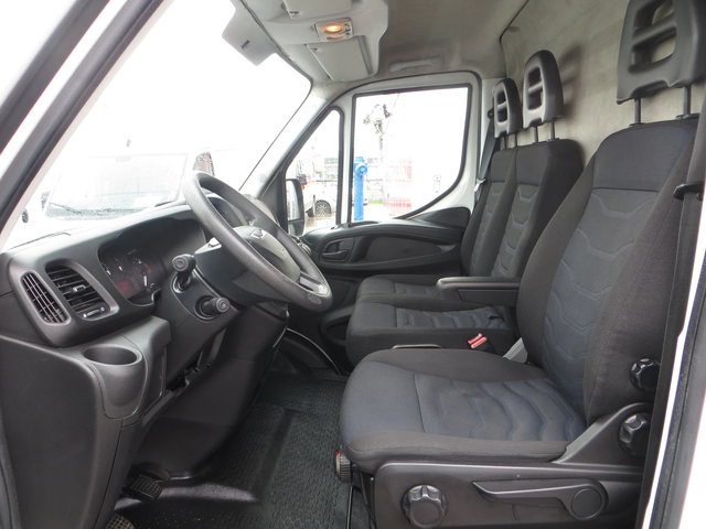 Iveco Daily 50C35 МАКСИ 18 куб. м. обем на товарното помещение - автомобили, коли, обяви за нови и употребявани 6