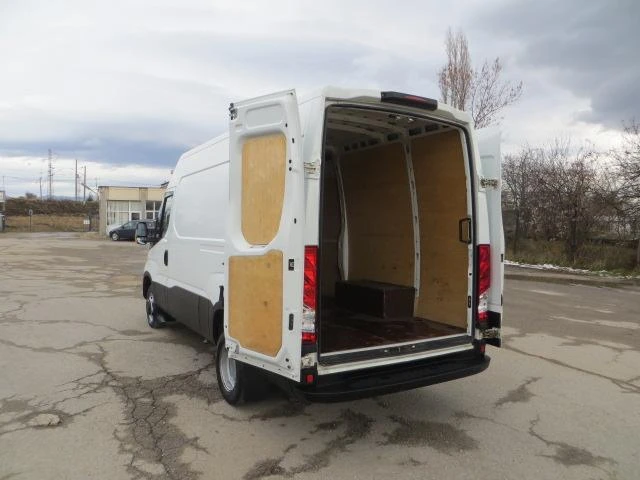 Iveco Daily 35C13V - автомобили, коли, обяви за нови и употребявани 14