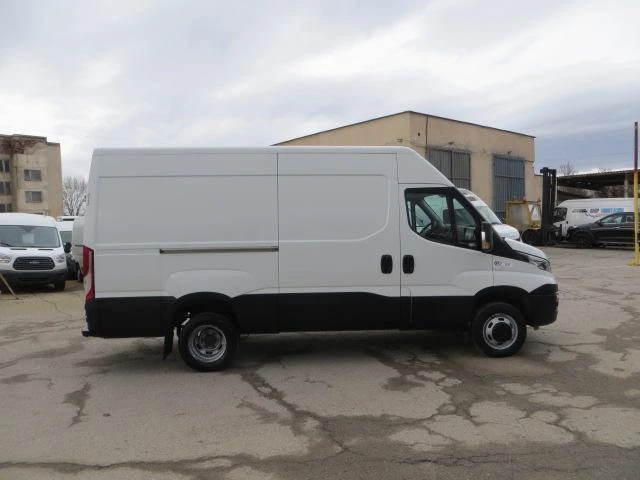 Iveco Daily 35C13V - автомобили, коли, обяви за нови и употребявани 4