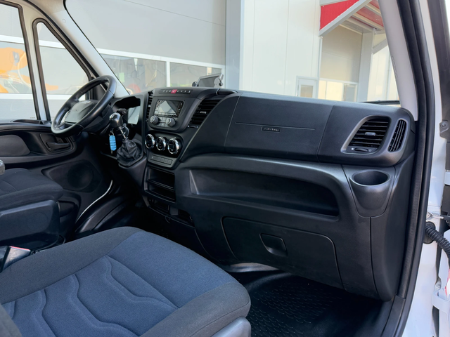 Iveco Daily 35C16 Самосвал с Кран Наличен - автомобили, коли, обяви за нови и употребявани 13