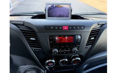 Iveco Daily 35C16 Самосвал с Кран Наличен - автомобили, коли, обяви за нови и употребявани 9