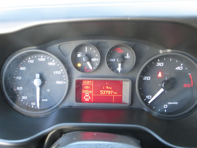 Iveco Daily 35C16 3, 0 ФУРГОН С ПАДАЩ БОРД - автомобили, коли, обяви за нови и употребявани 9